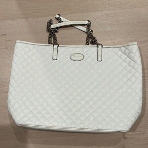 COACH METRO QUILTED CHAIN TOTE SILVER/IVORY. GREAT CONDITION